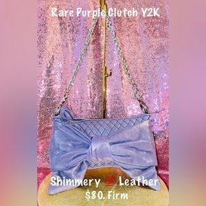 Rare Purple Leather Shimmer Clutch Y2K
Chunky Chain Handle 8"X 6"